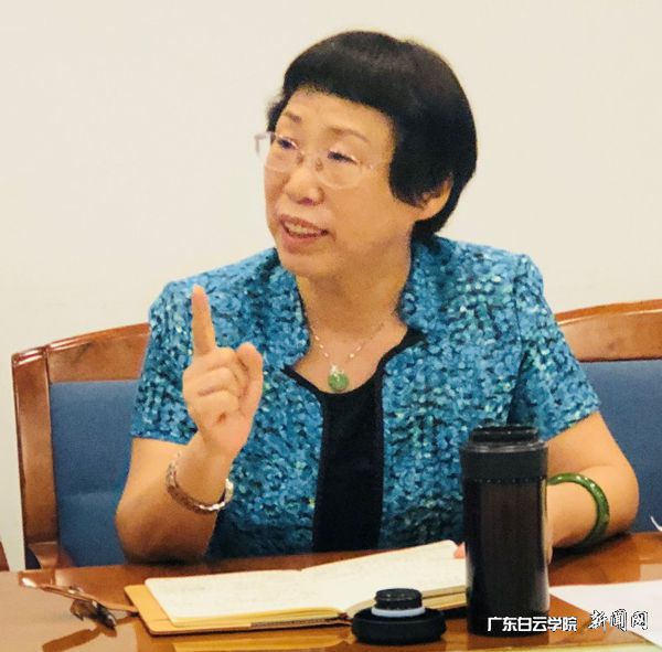 吴立平副校长会上讲话.jpg