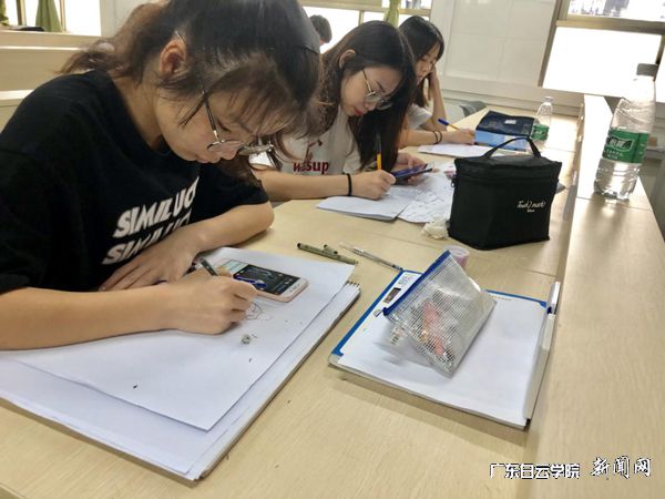比赛现场.jpg