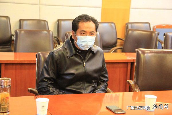 董事长谢可滔讲话.jpg