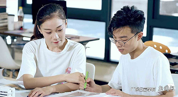 社会工作专业进行辅导训练.png