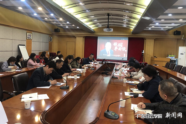 西校区学习现场.png