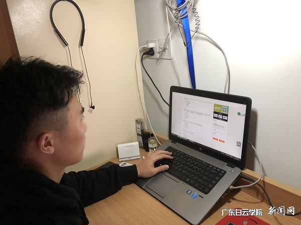18金融学1班 李伟森.jpg