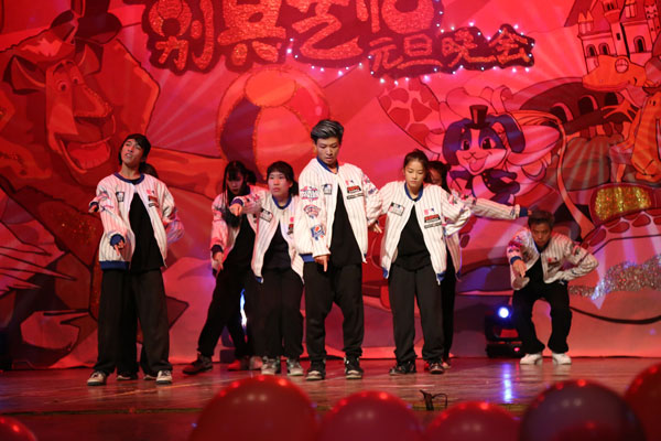 文艺表演(二) 文艺表演(二)